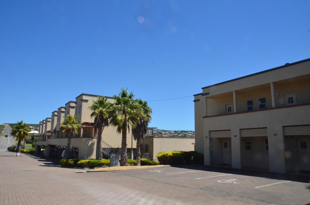 The Bluff Resort Apartments Encounter Bay Exterior foto