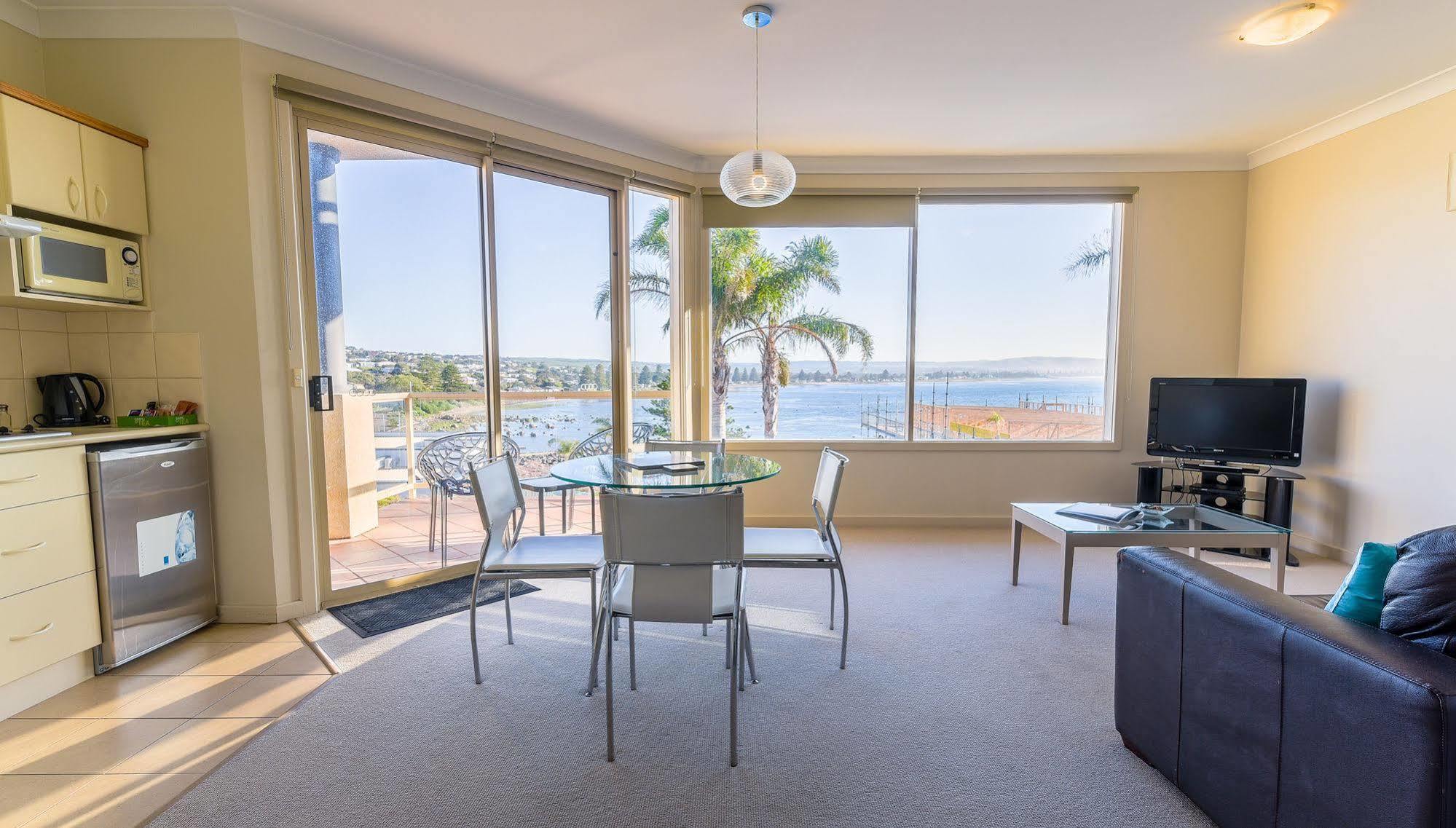 The Bluff Resort Apartments Encounter Bay Exterior foto